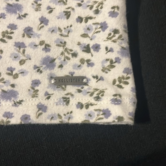 Hollister Floral Halter Top - Size Small - Picture 4 of 5